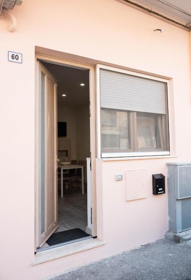 Caus Relax Apartman Oristano Kültér fotó